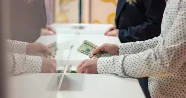 Где в Санкт-Петербурге взять кредит под самый низкий процент